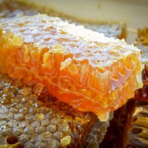 Premium Honey - Image 2